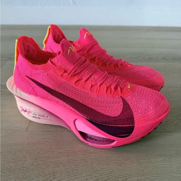 Nike Air Zoom Alphafly NEXT% 3 Hyper Pink Sneakers Retro FD8315-601 Womens sizes - Picture 2 of 9